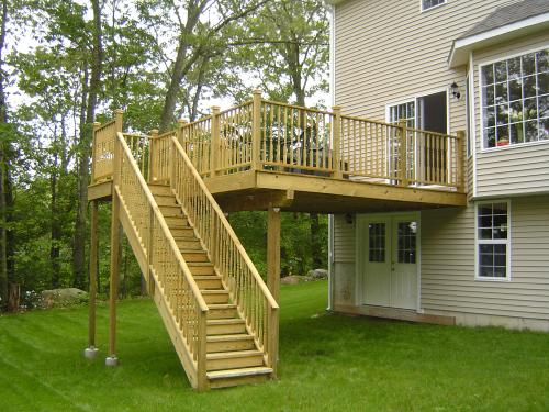 33 Mai Road Deck 1.JPG